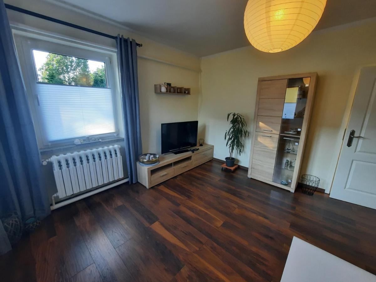 Ferienwohnung Smillenzweg Mit Garten โลห์เมอ ภายนอก รูปภาพ