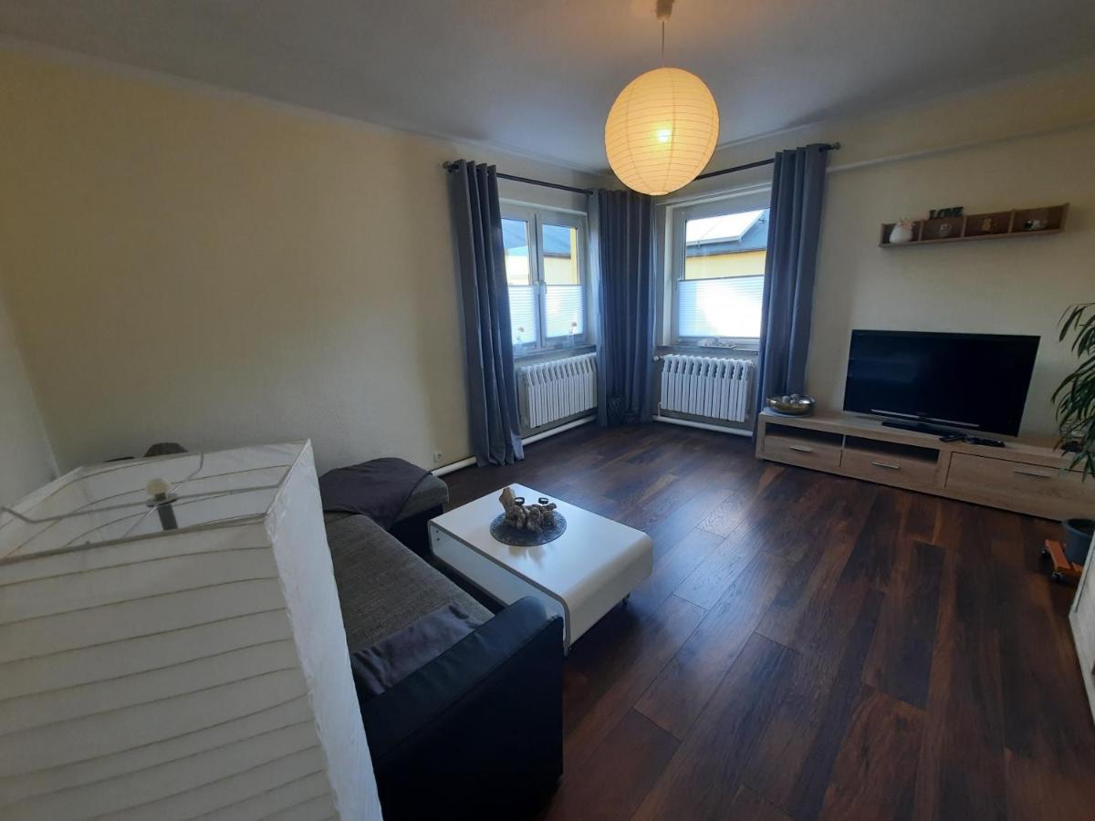 Ferienwohnung Smillenzweg Mit Garten โลห์เมอ ภายนอก รูปภาพ
